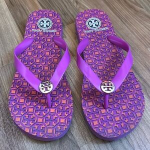 Tory Burch flip flops hardly worn